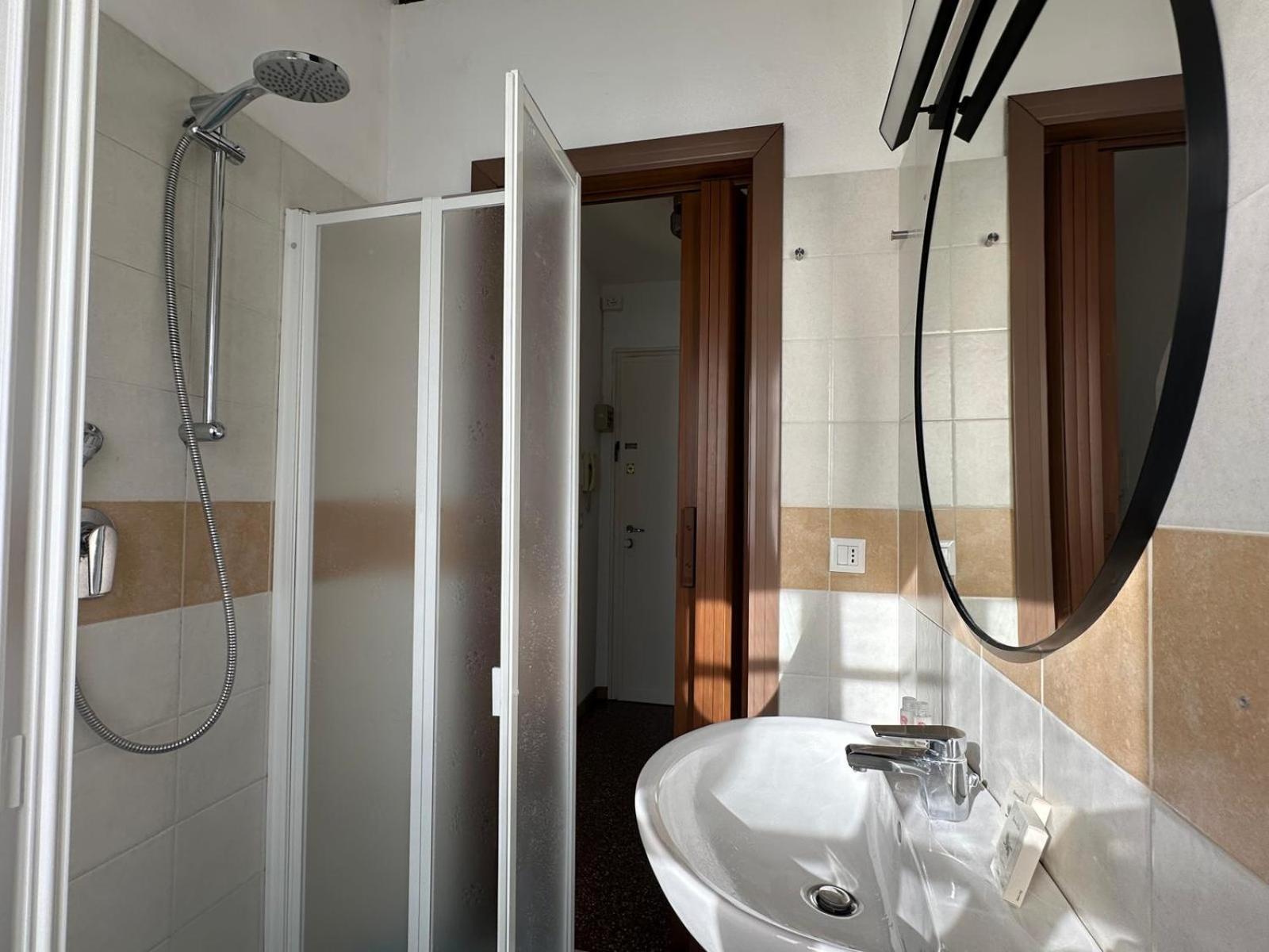 Apartment Welc-om Savonarola Open Space Padova
